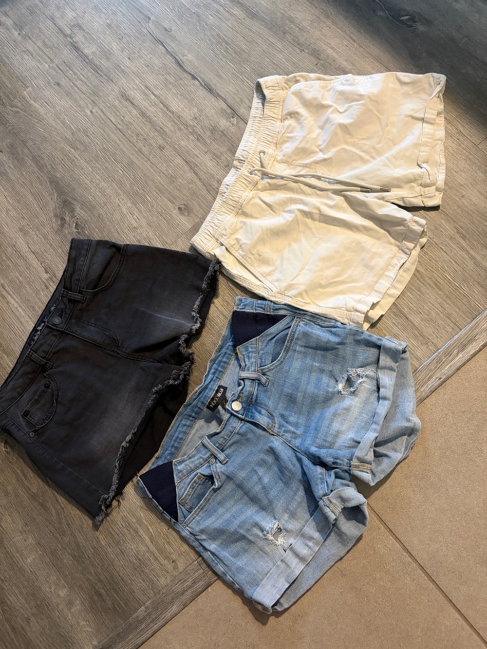 3Pair Women's Shorts Bundle M Size 11/29 medium